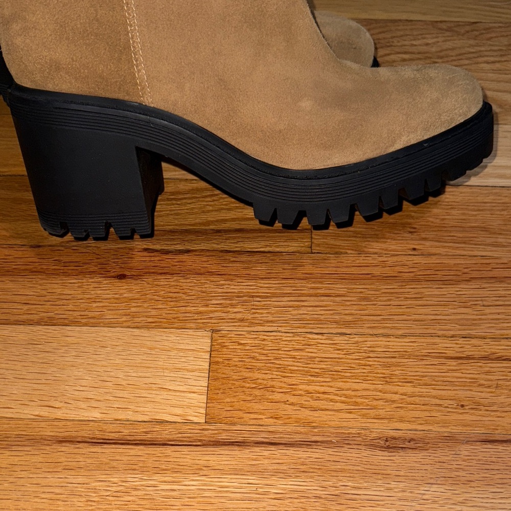 Marc Fisher Women’s boot size 8 - Picture 4 of 11